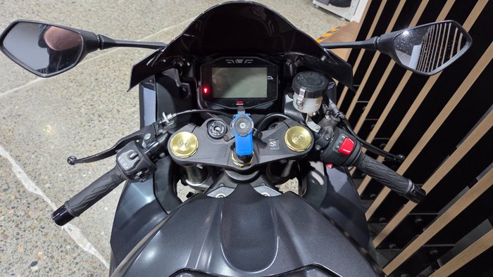2017 Suzuki GSX-R1000A GREY