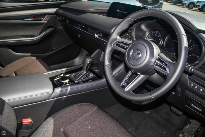 2021 Mazda 3 G20 Evolve