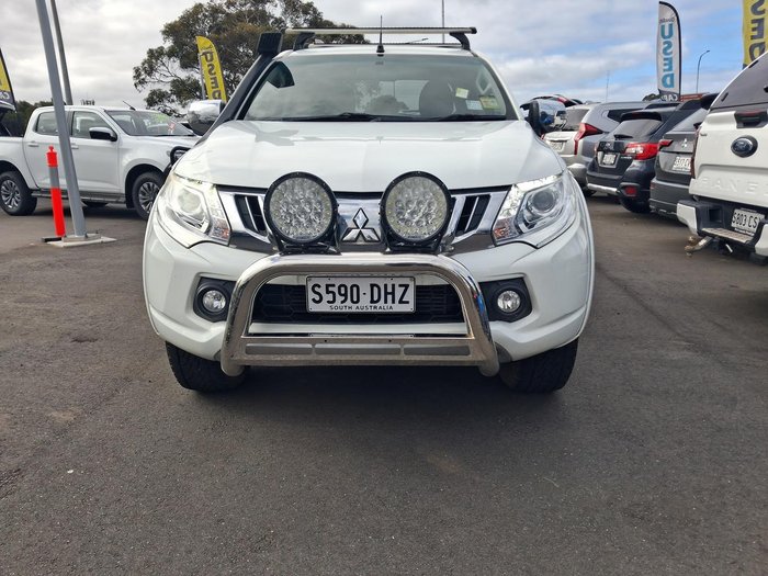 2016 Mitsubishi Triton GLS