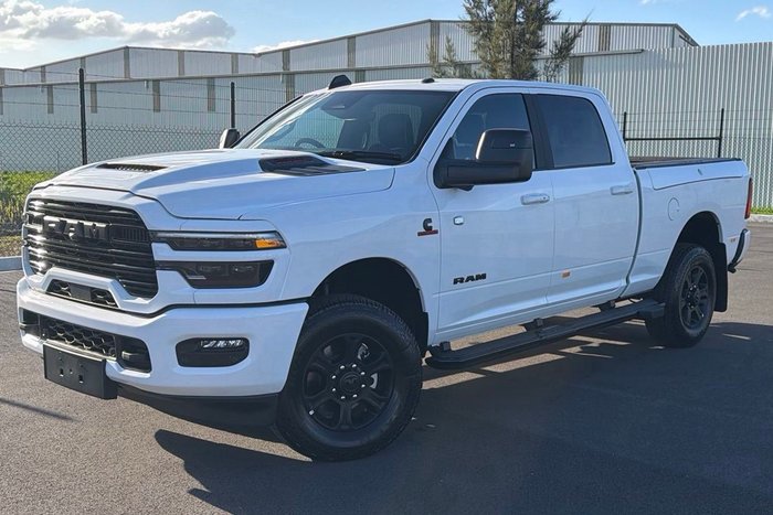2026 RAM 2500 Laramie Rambox