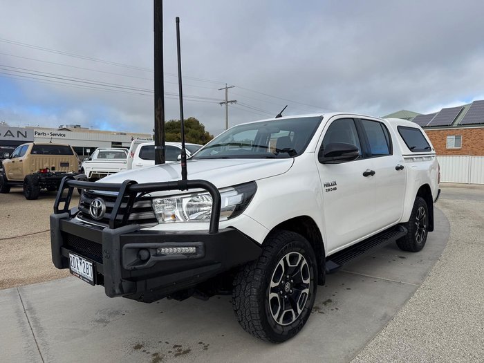 2017 Toyota Hilux SR
