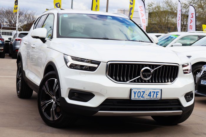2021 Volvo XC40