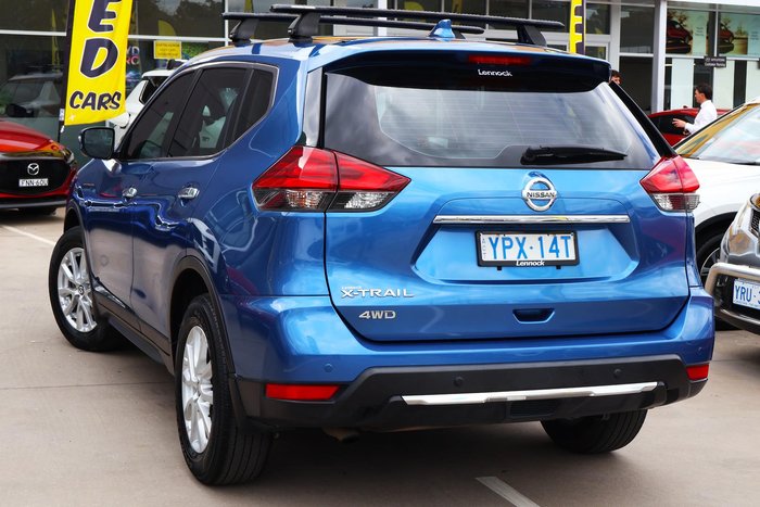 2022 Nissan X-TRAIL ST