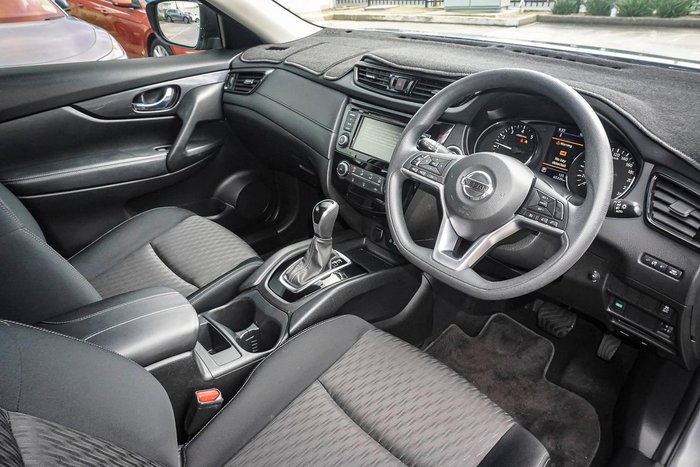 2021 Nissan X-TRAIL ST