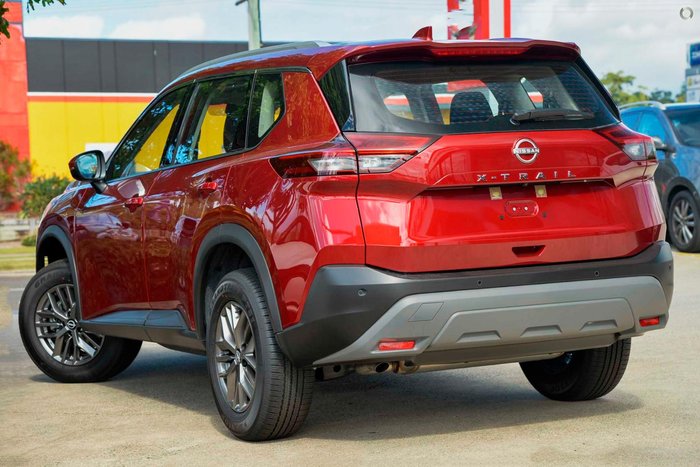 2024 Nissan X-TRAIL ST