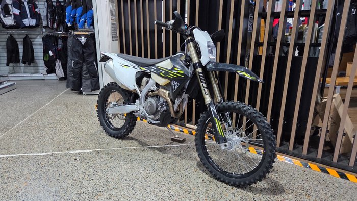 2025 Triumph TF 250-E WHITE