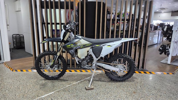 2025 Triumph TF 250-E WHITE