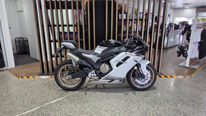 2025 CFMoto