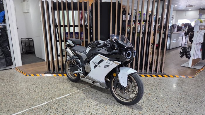 2025 CFMoto 500 SR VOOM