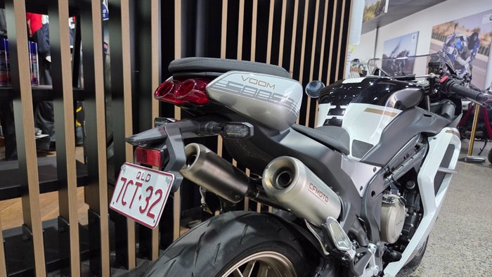 2025 CFMoto 500 SR VOOM WHITE