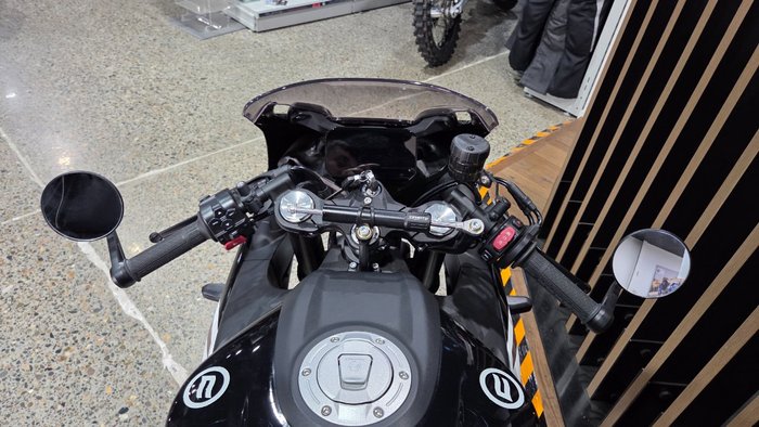 2025 CFMoto 500 SR VOOM WHITE