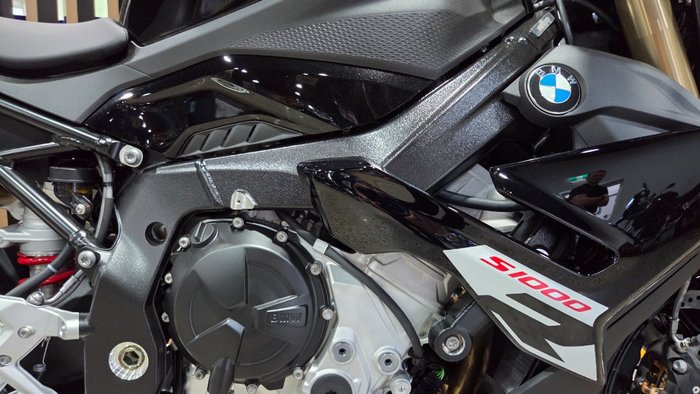 2026 BMW Motorrad S 1000 R Black