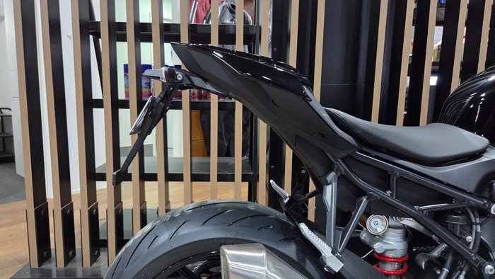 2026 BMW Motorrad S 1000 R Black