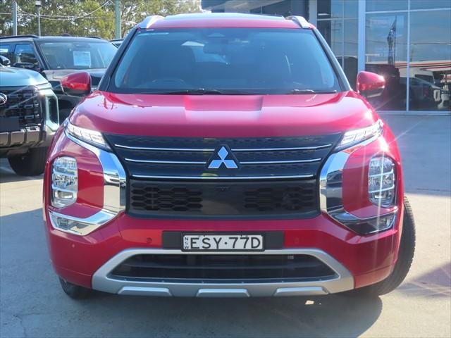 2022 Mitsubishi Outlander Exceed