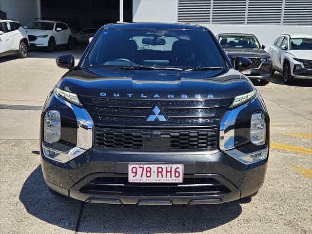 2024 Mitsubishi Outlander Black Edition