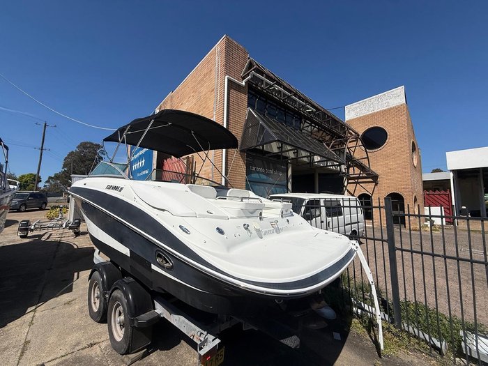 2004 Four Winns HORIZON 250