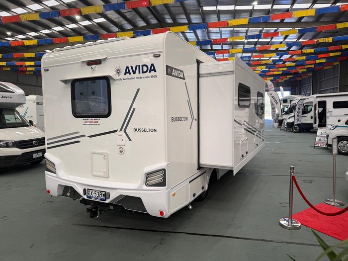 2020 Avida Busselton C7544sl & 2015 Suzuki Vitara