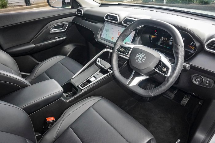 2025 MG ZS Essence Hybrid+