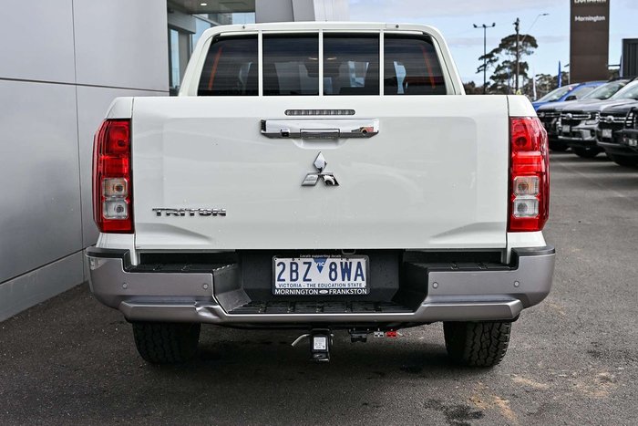 2024 Mitsubishi Triton GLX