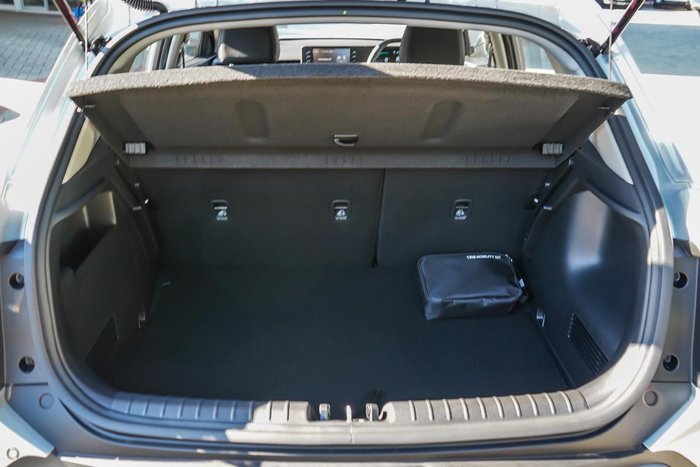 2026 Kia Stonic S YB PE2 MY26 Sparkling Silver