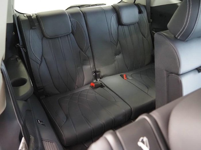 2026 LDV D90 Executive