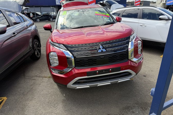 2024 MITSUBISHI OUTLANDER
