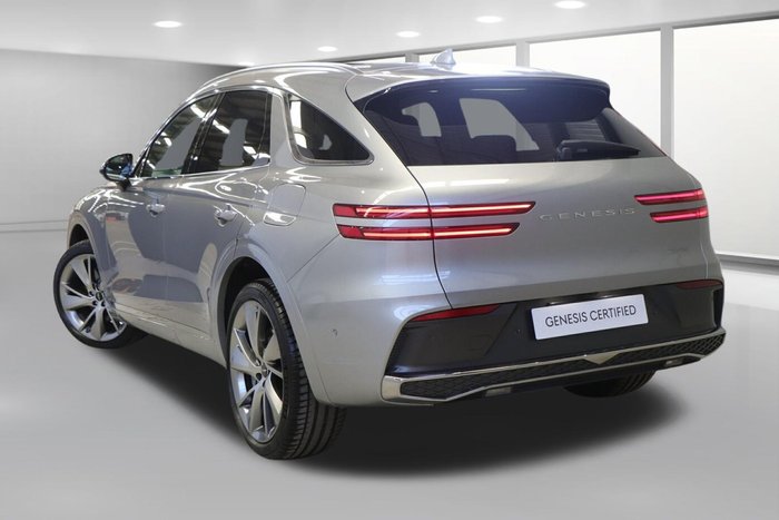 2025 Genesis GV70 2.5T SIGNATURE
