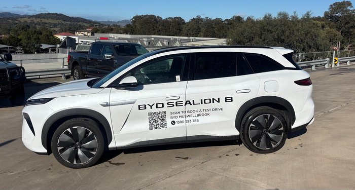 2026 BYD SEALION 8 Dynamic AWD