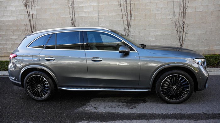 2023 Mercedes-Benz GLC-Class