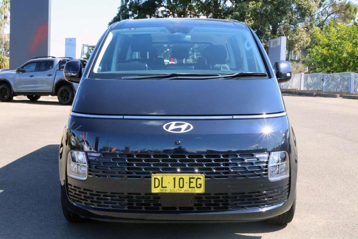 2024 Hyundai STARIA