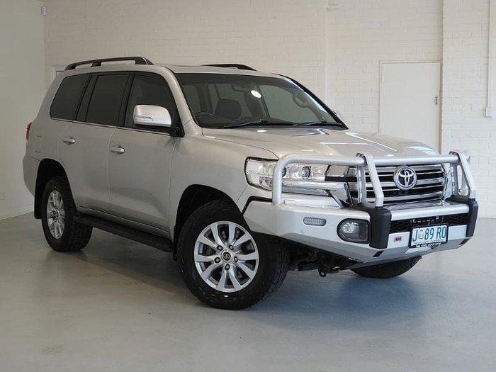 2021 Toyota Landcruiser VX