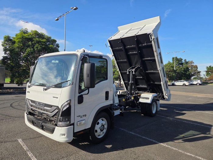 2025 Isuzu N Series NPR 45/65-175 DT D34 Tipper