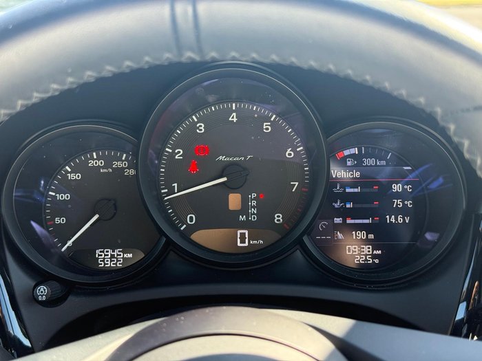 2024 Porsche Macan T