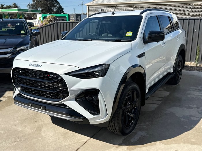 2026 Isuzu MU-X X-TERRAIN