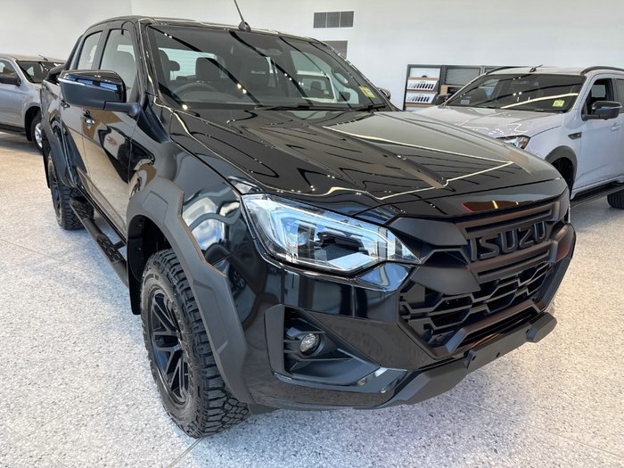 2026 Isuzu D-MAX BLADE