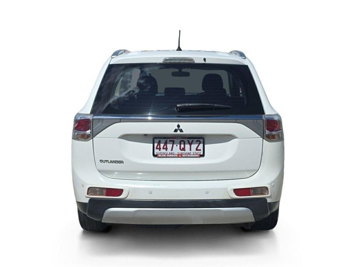 2014 Mitsubishi Outlander ES