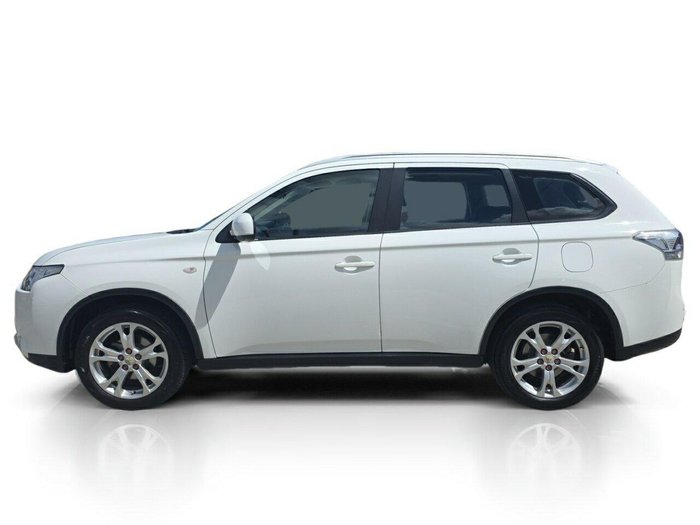 2014 Mitsubishi Outlander ES