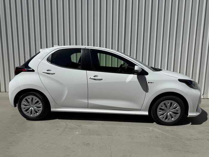 2025 Toyota Yaris Ascent Sport Hybrid