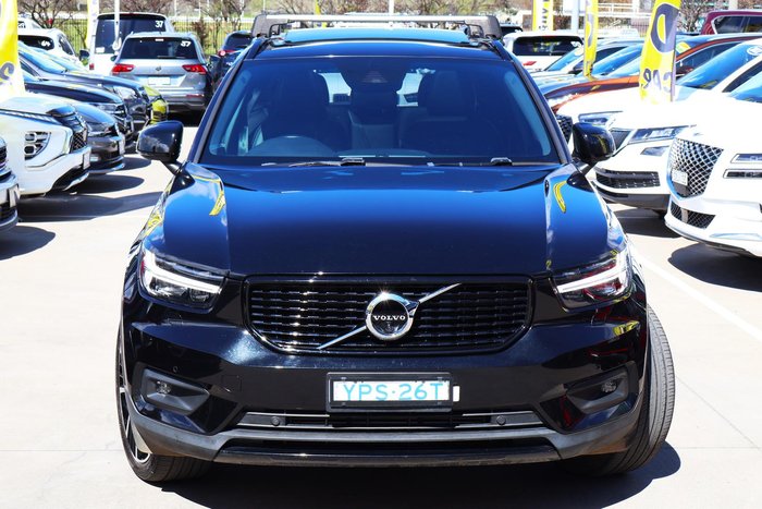 2021 Volvo XC40 T5 R-Design