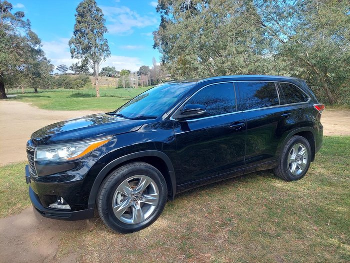 2016 Toyota Kluger