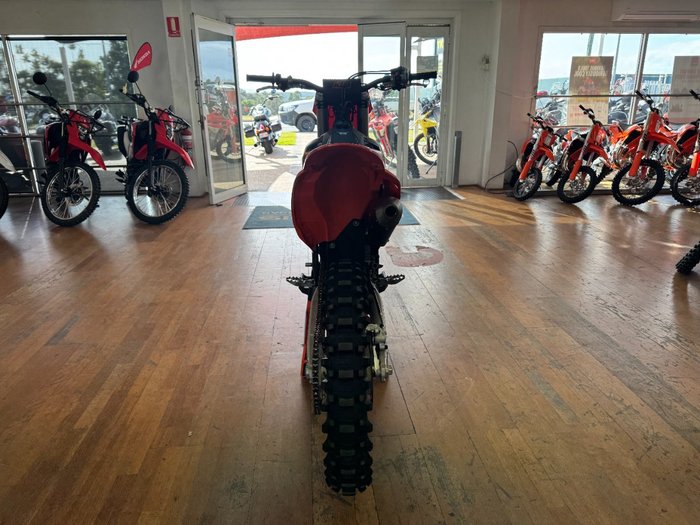 2025 Ktm