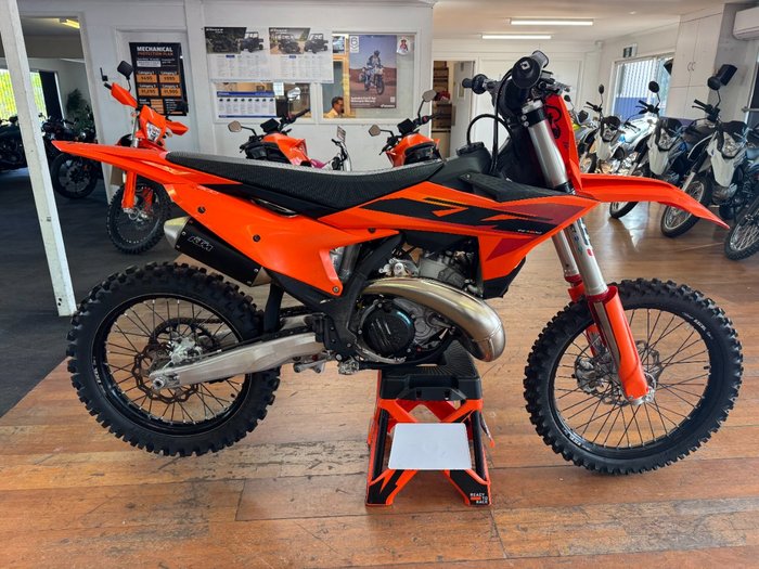 2025 Ktm 300 SX Orange