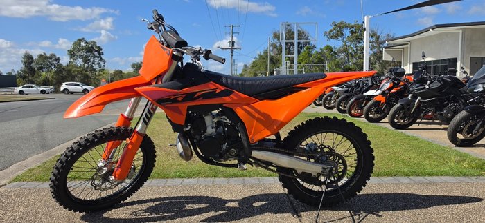 2025 Ktm 300 SX Orange