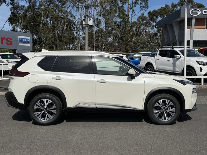 2025 Nissan X-TRAIL ST-L