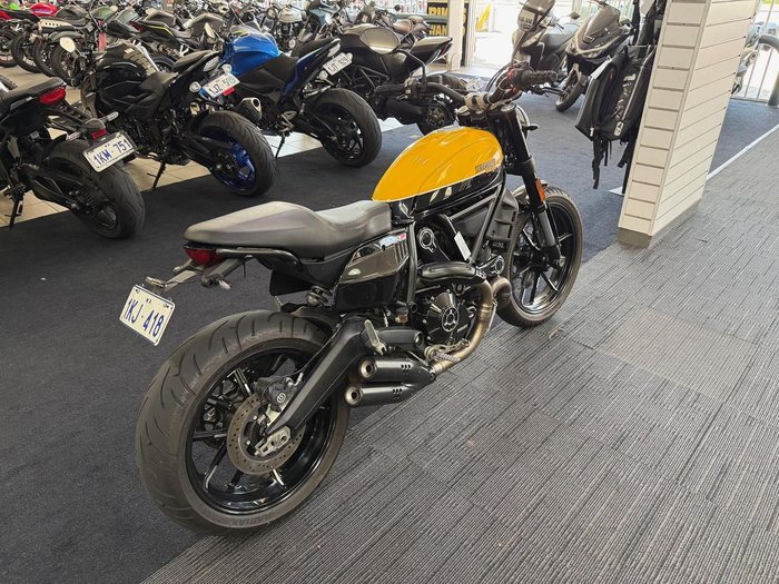 2019 Ducati Scrambler FULL THROTTLE