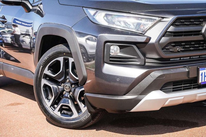 2021 Toyota RAV4 Edge