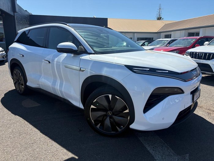 2025 BYD SEALION 8