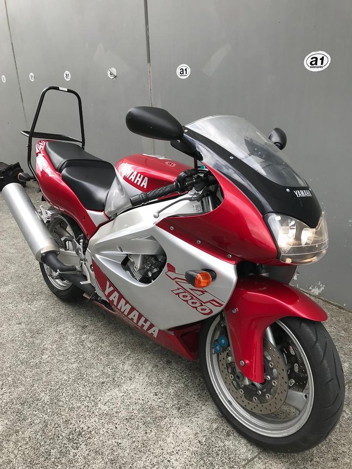 1999 Yamaha YZF1000R - Thunderace