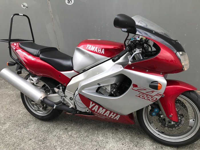 1999 Yamaha YZF1000R - Thunderace