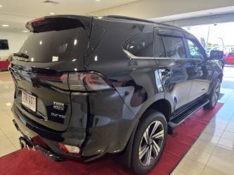 2026 Isuzu MU-X LS-T